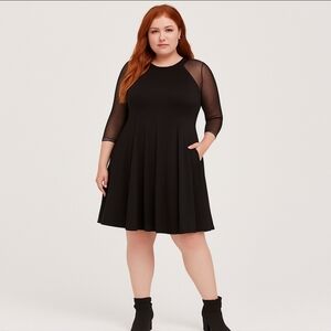 TORRID Black Premium Ponte & Mesh Fluted Dress Sz 1 14 16 1X